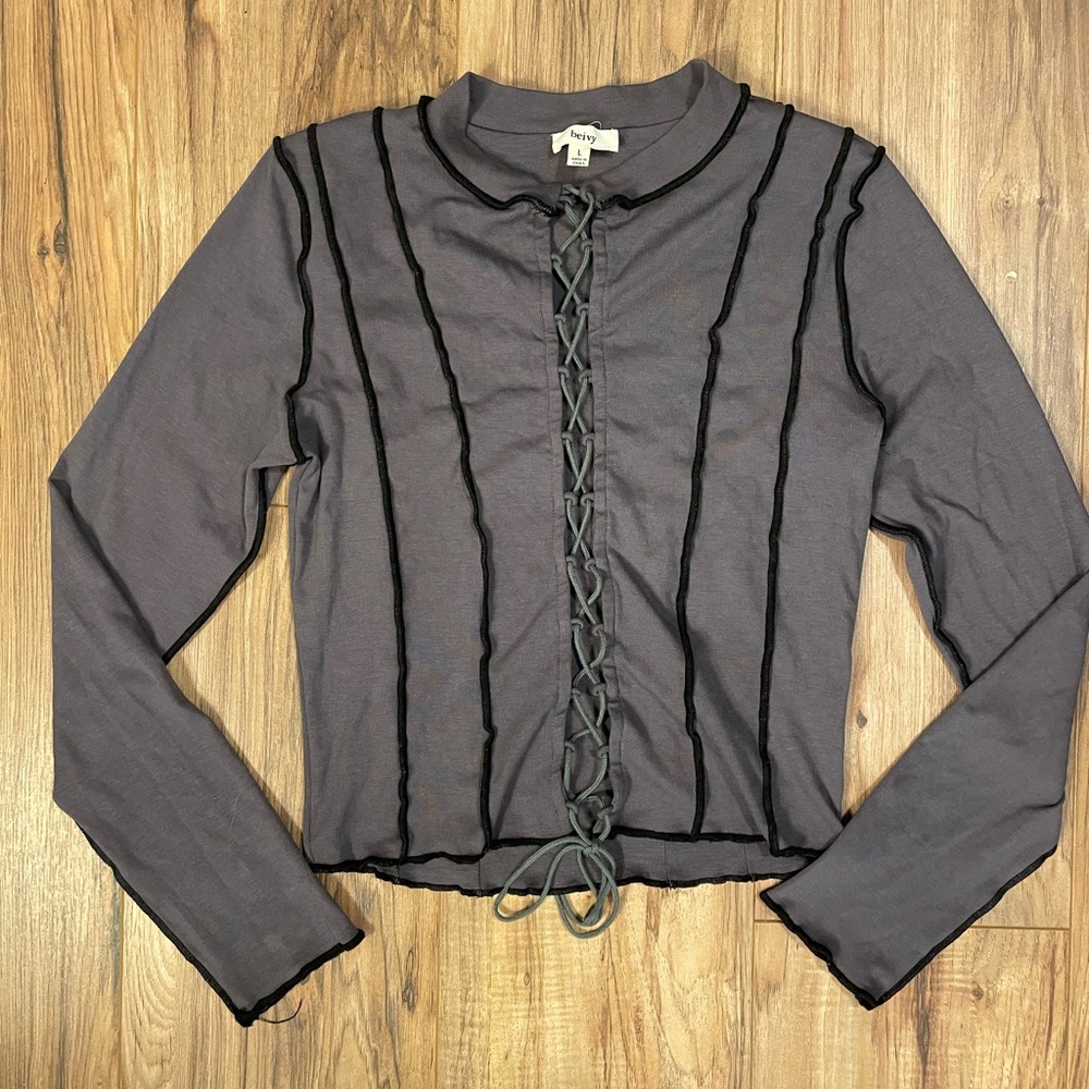 Beivy Lace-Up Mock Neck Cropped Top Size L